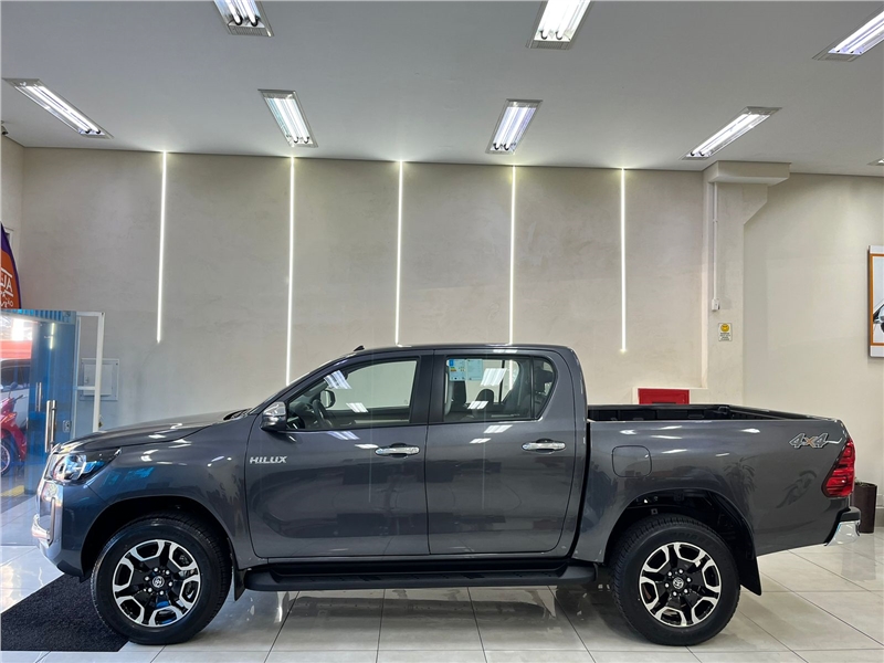 HILUX CD 4X4 SRV
