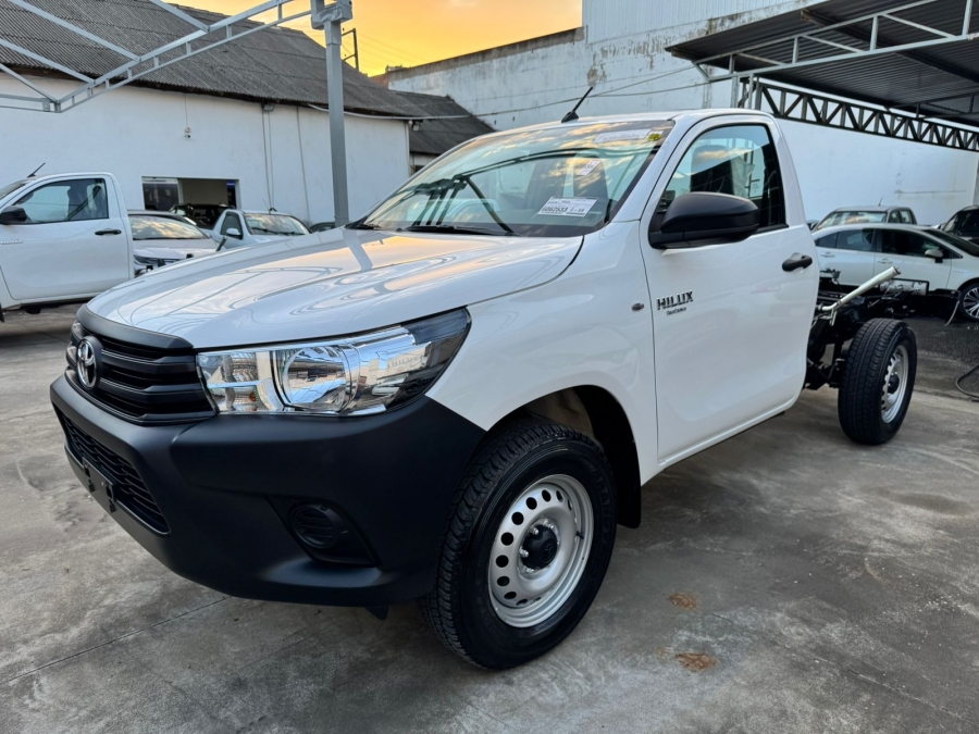HILUX CS - AUTOMÁTICA 